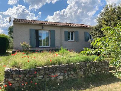 Maison - 87 m² - 4 pièces
