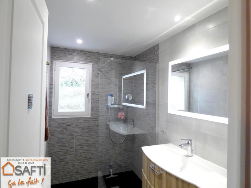 Maison - 246 m² - 7 pièces