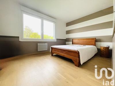 Maison - 133 m² - 8 pièces