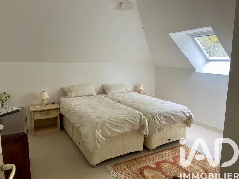 Maison - 182 m² - 6 pièces