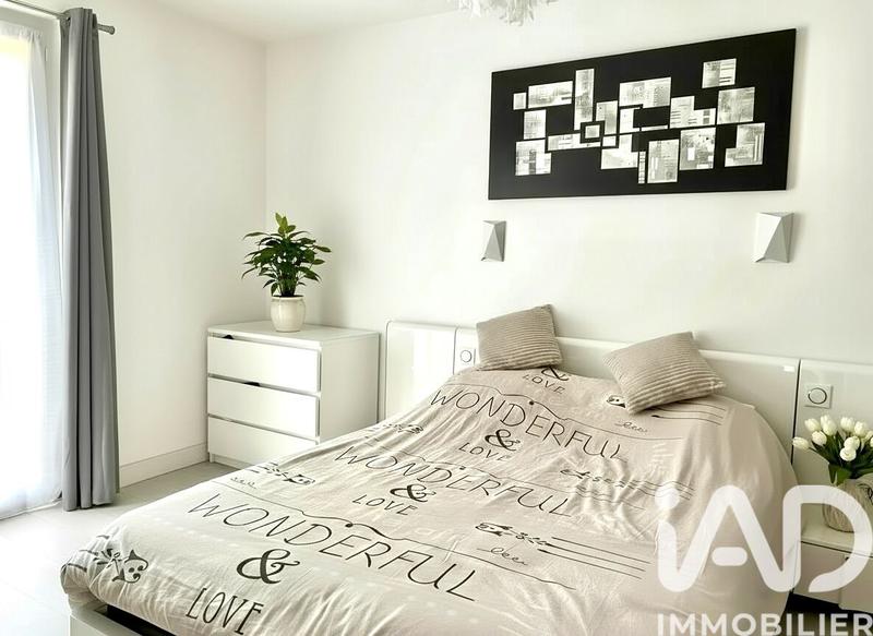 Maison - 87 m² - 5 pièces