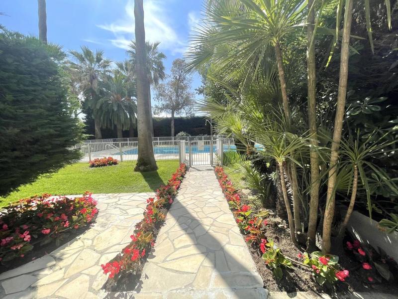 Appartement - 50 m² - 2 pièces