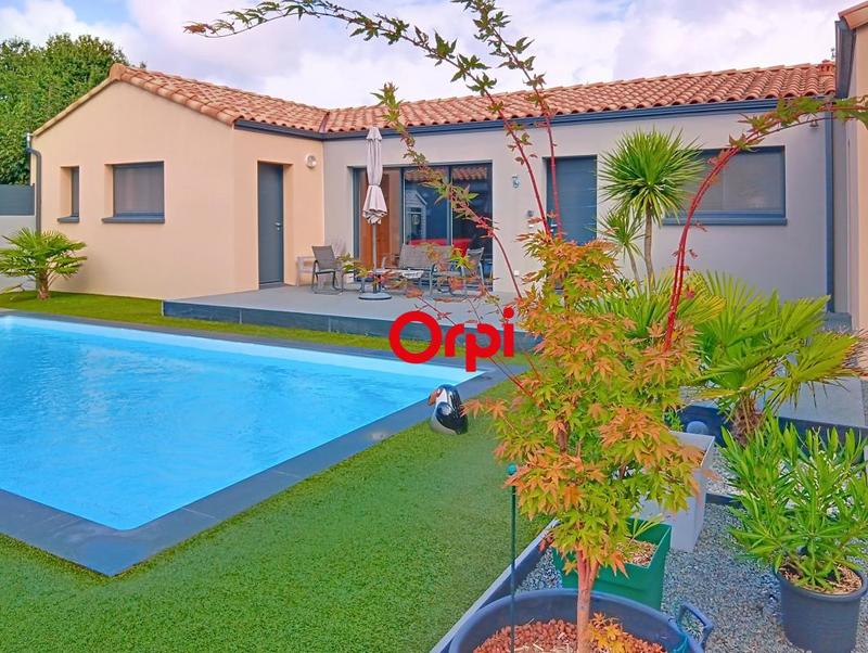 Maison - 160 m² - 5 pièces