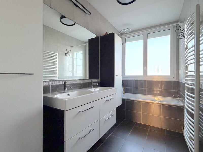 Appartement - 68 m² - 3 pièces