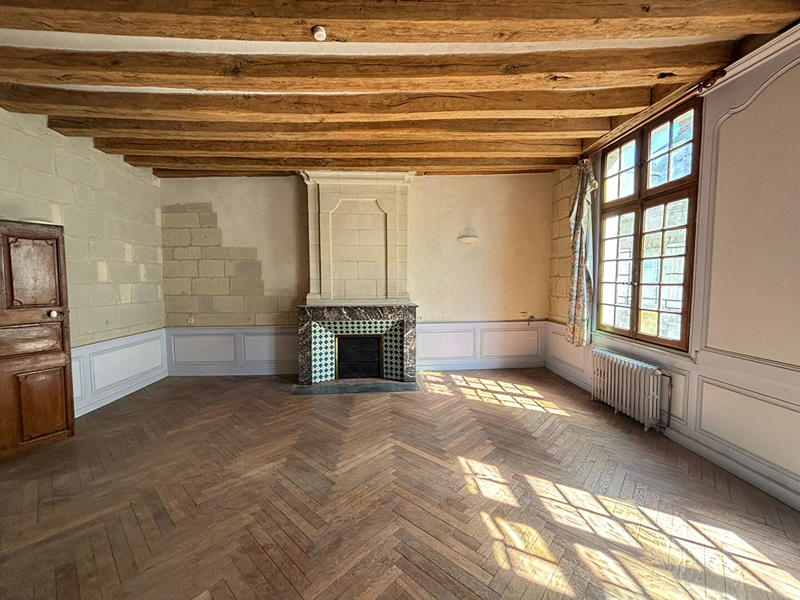 Maison - 220 m² - 7 pièces