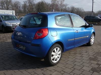 Renault Clio III 1.6 16v 110 Dynamique