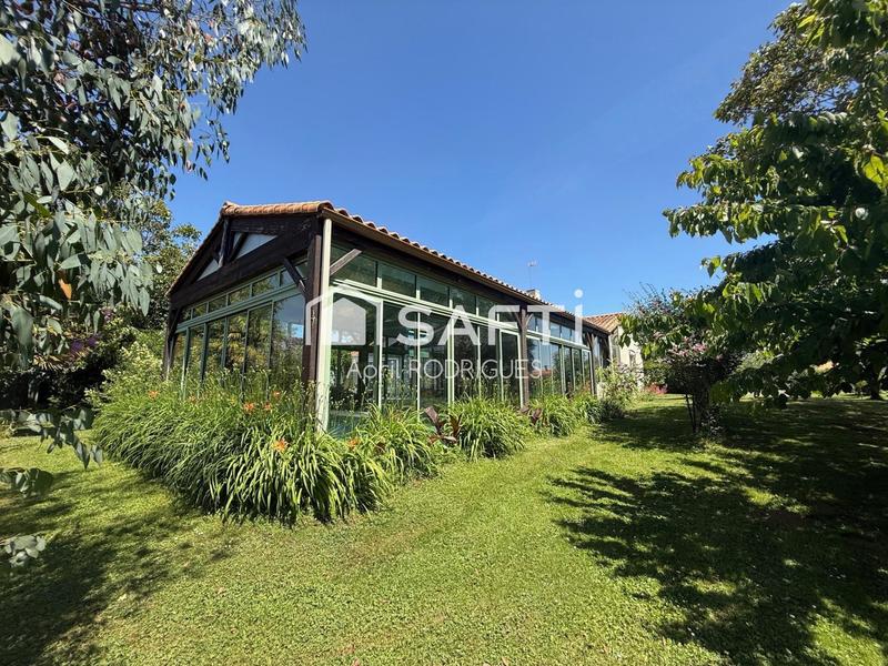 Maison - 144 m² - 7 pièces