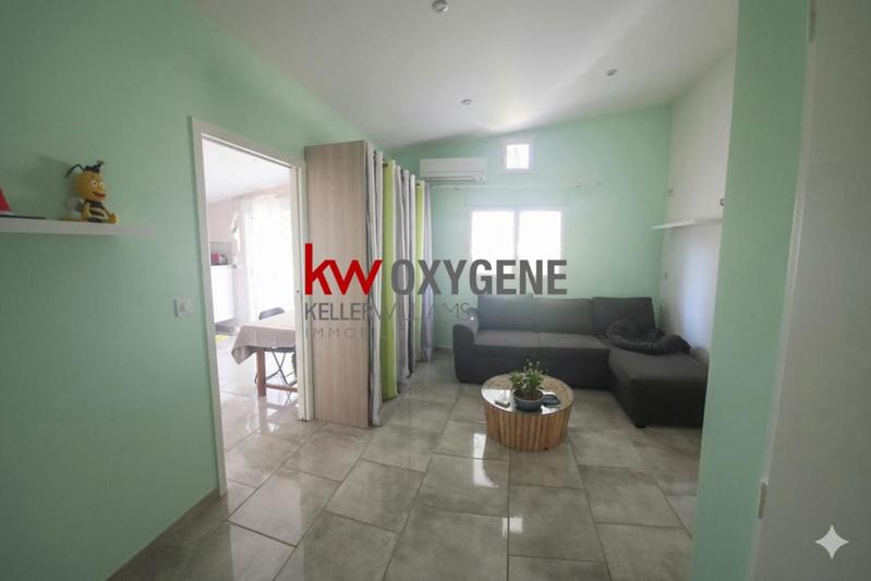 Maison - 250 m² - 7 pièces