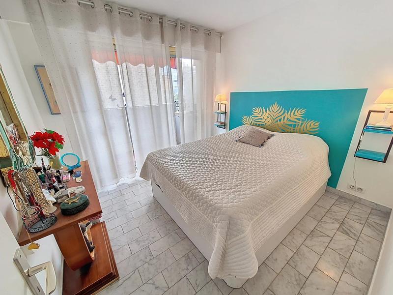 Appartement - 49 m² - 2 pièces