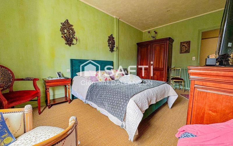 Appartement - 321 m² - 8 pièces