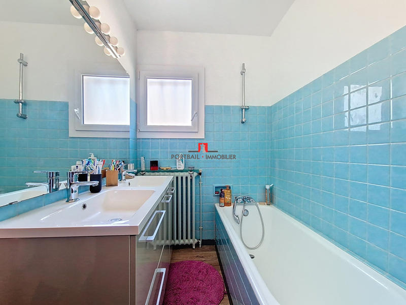 Maison - 110 m² - 4 pièces