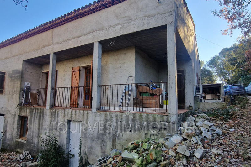 Villa - 220 m² - 6 pièces