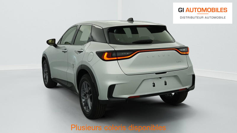 Lexus Lbx 2wd Business