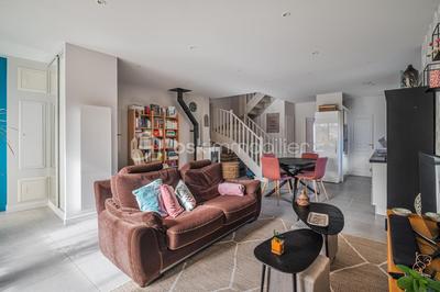 Maison de ville - 120 m² - 5 pièces