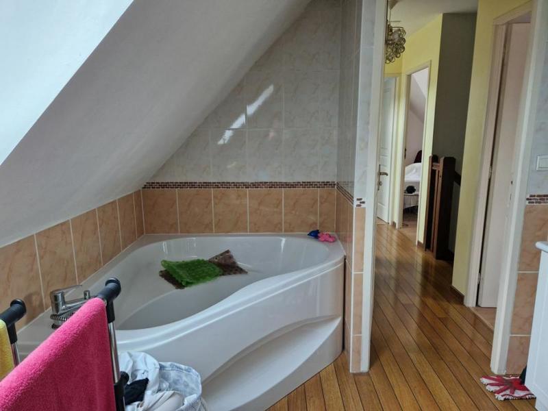 Pavillon - 111 m² - 5 pièces