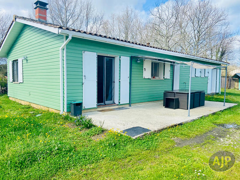 Maison - 105 m² - 5 pièces