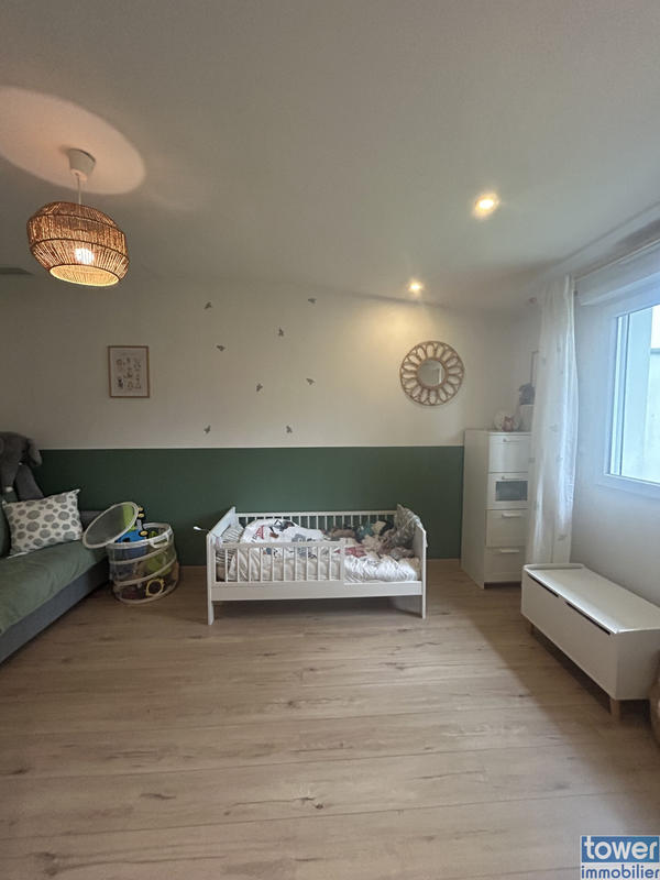 Maison - 97 m² - 4 pièces