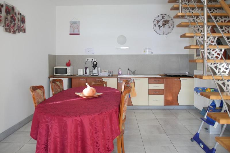 Maison - 341 m² - 12 pièces