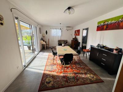 Maison - 138 m² - 5 pièces