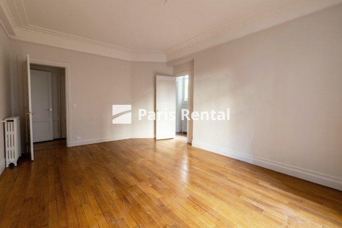 Appartement - 228 m² - 5 pièces