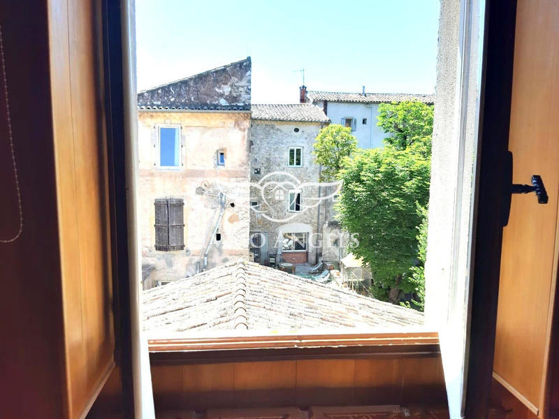 Maison - 380 m² - 13 pièces