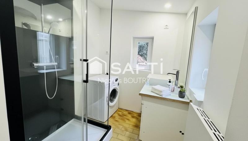 Maison - 93 m² - 5 pièces