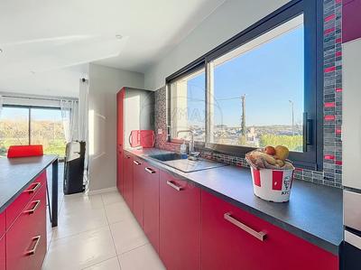 Maison - 120 m² - 6 pièces