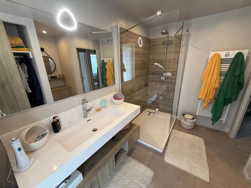 Villa - 182 m² - 5 pièces