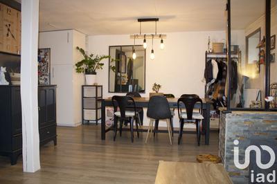 Maison - 98 m² - 6 pièces