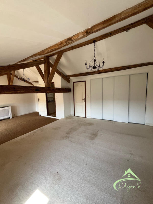 Maison ancienne - 405 m² - 11 pièces