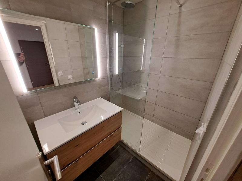 Appartement - 83 m² - 5 pièces