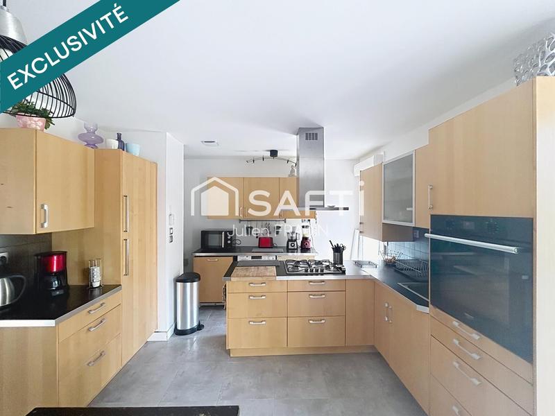 Maison - 155 m² - 6 pièces