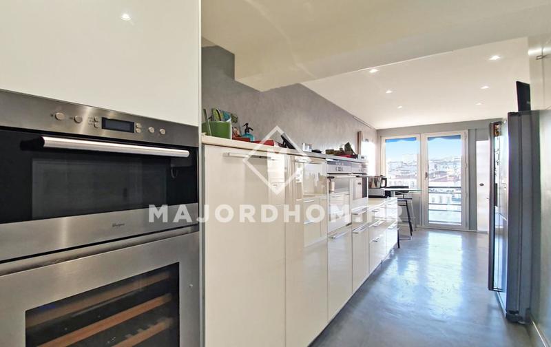 Appartement - 133 m² - 5 pièces