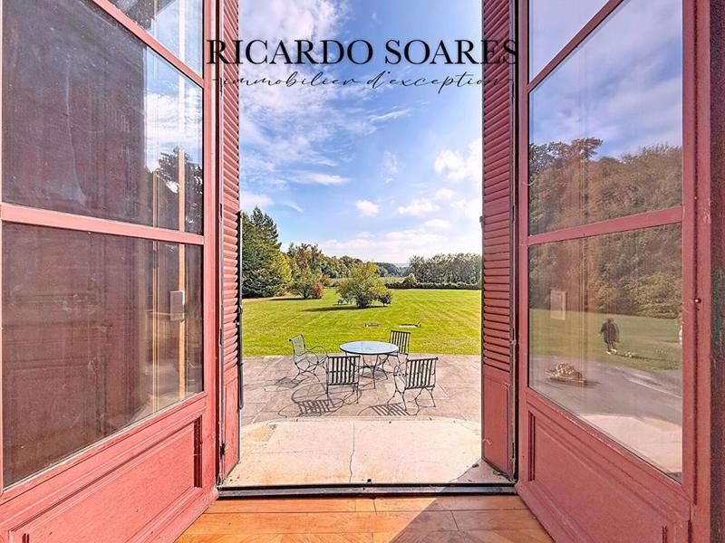 Appartement - 206 m² - 5 pièces