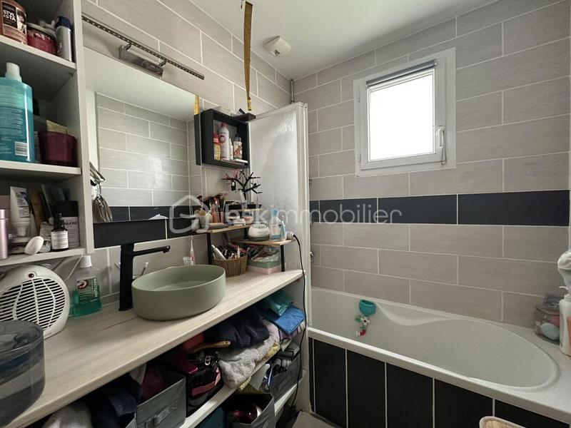 Maison - 83 m² - 3 pièces