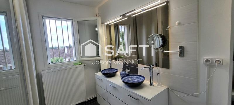 Maison - 120 m² - 4 pièces