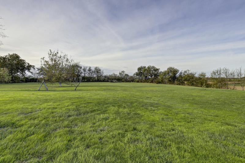 Maison - 276 m² - 6 pièces