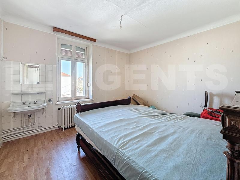 Maison - 135 m² - 8 pièces