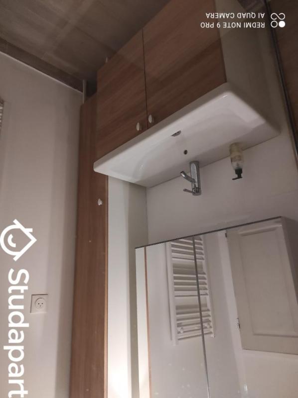 Chambre - 9 m² - 1 pièce