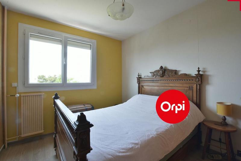 Appartement - 90 m² - 5 pièces