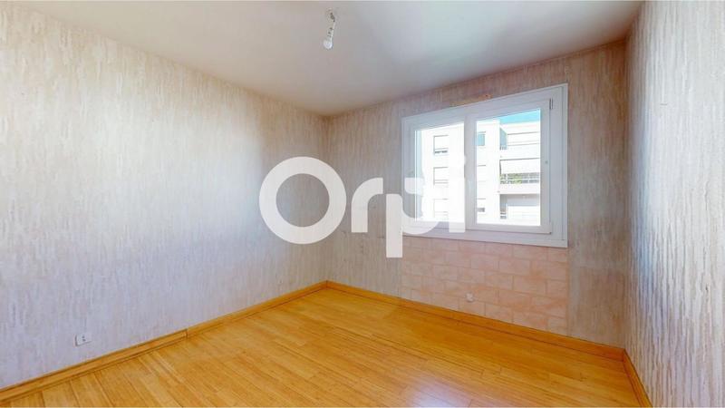 Appartement - 104 m² - 5 pièces