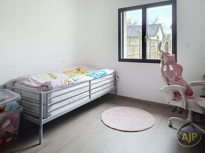 Maison - 134 m² - 6 pièces