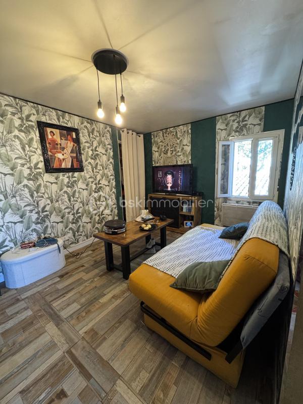 Immeuble - 108 m² - 5 pièces