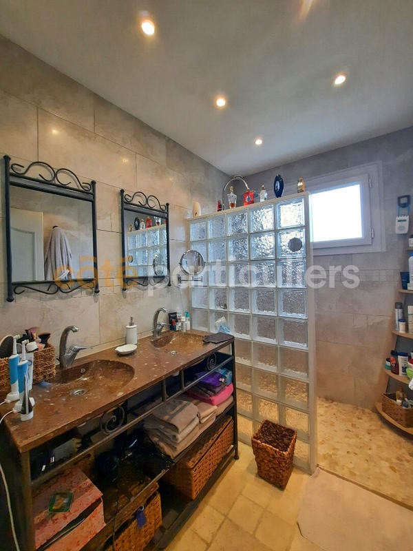 Maison - 123 m² - 6 pièces