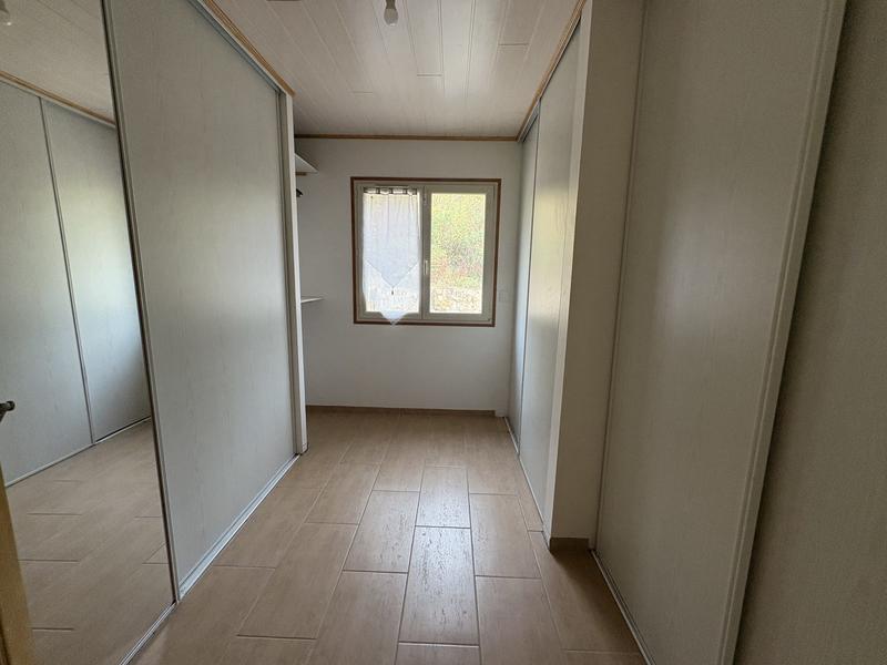 Maison - 192 m² - 4 pièces