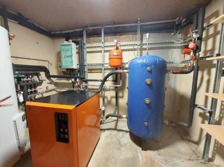 Maison - 217 m² - 10 pièces