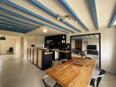 Maison de domaine équestre - 134 m² - 3 pièces