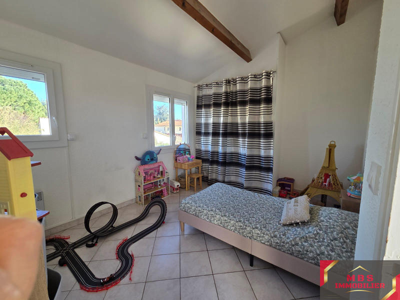 Appartement - 99 m² - 4 pièces