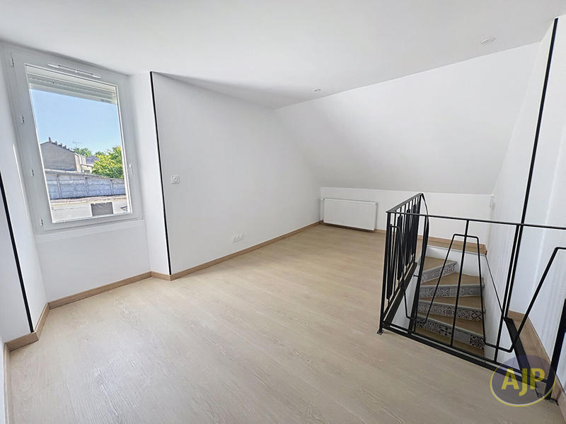 Maison - 116 m² - 5 pièces