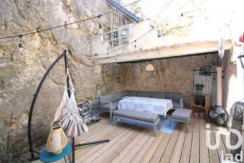 Maison - 99 m² - 4 pièces